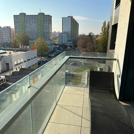 Ein Park With Free Parking Apartament Bratislava