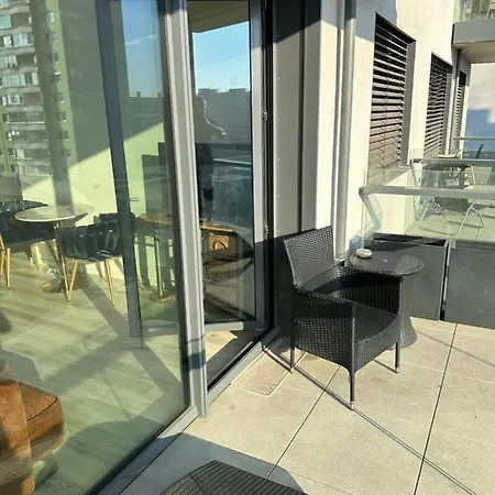 Ein Park With Free Parking Apartament Bratislava