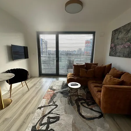 Ein Park With Free Parking